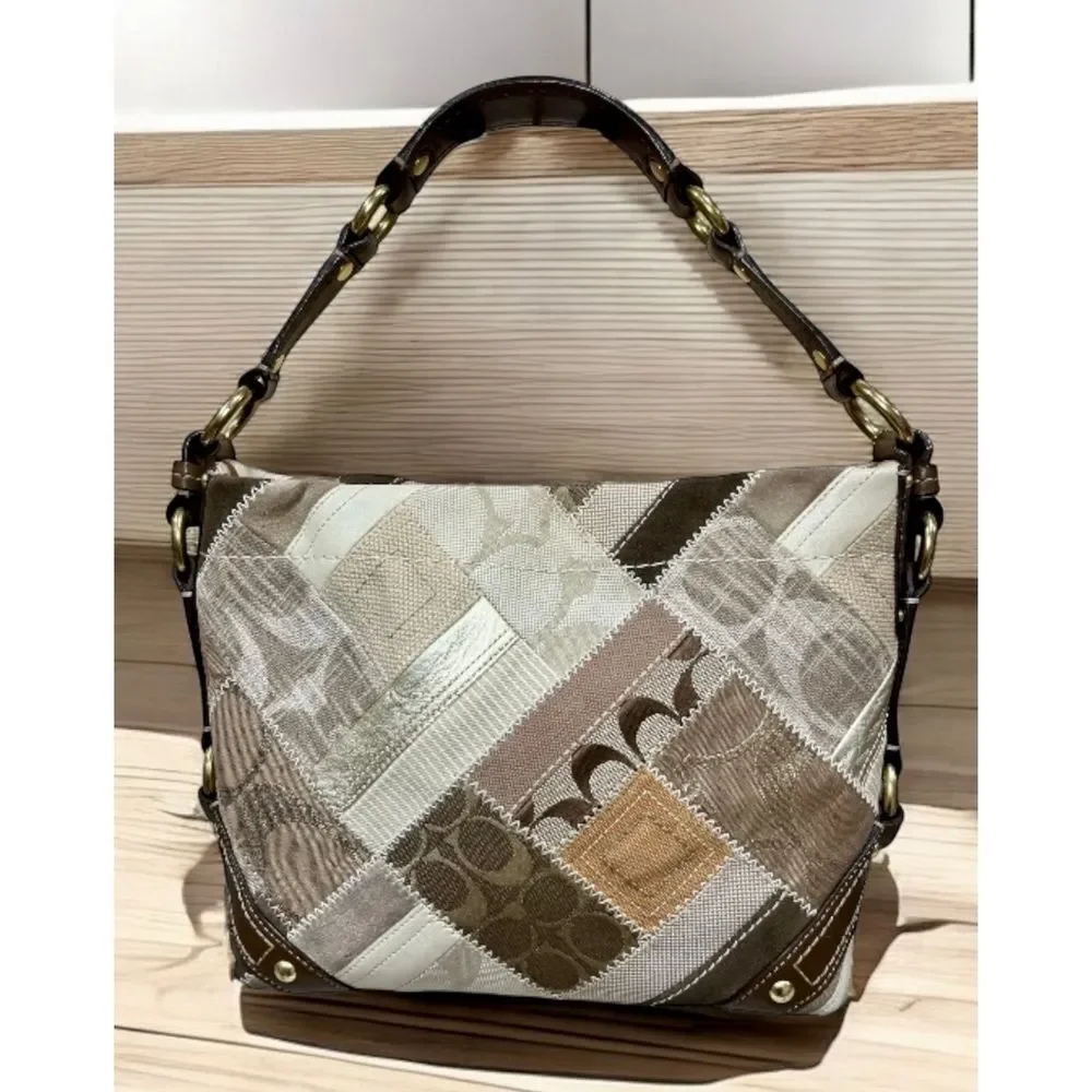 COACH SIGNATURE Vintage Y2K Carly Designer Khaki Patchwork Shoulder Bag Purse